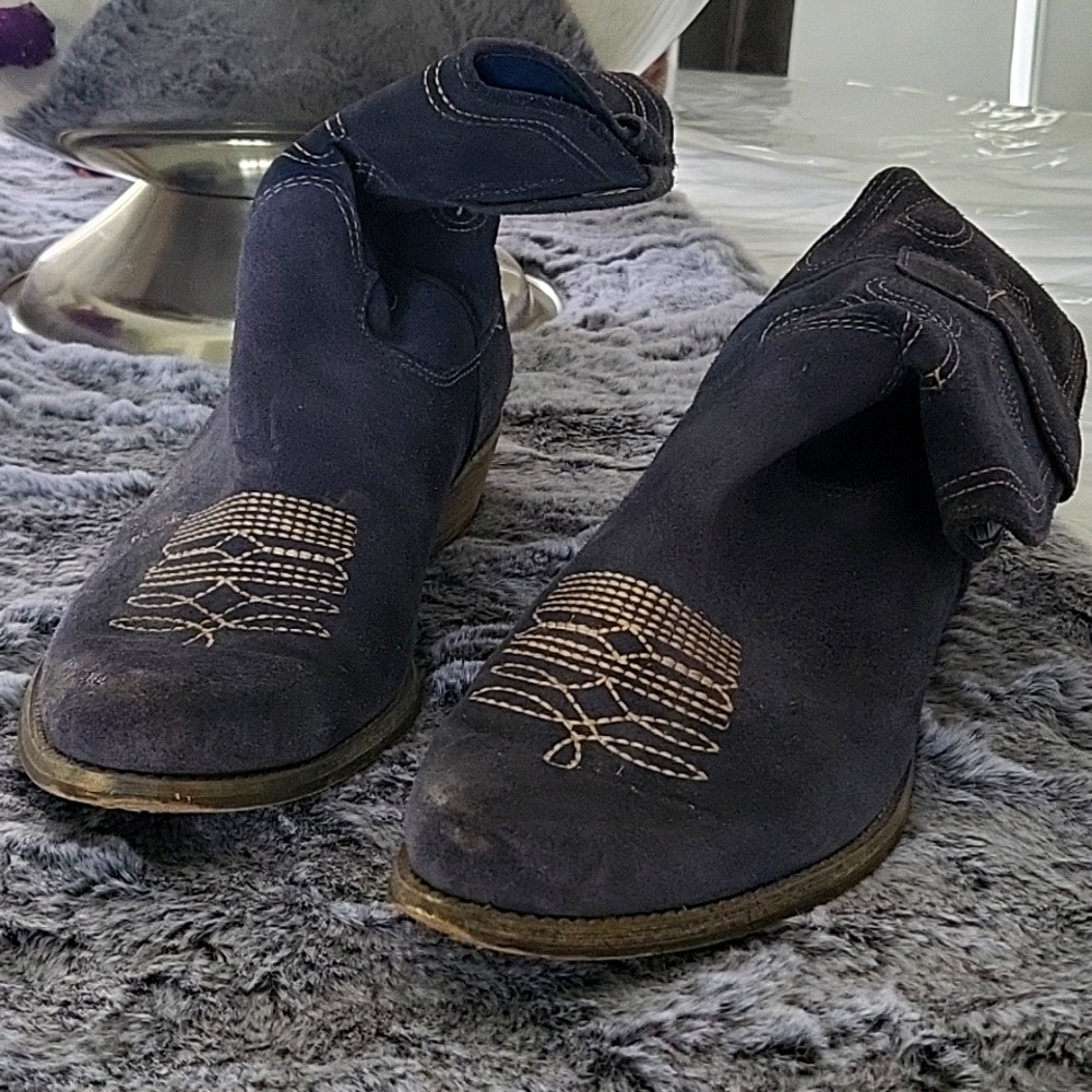 Nine West boots